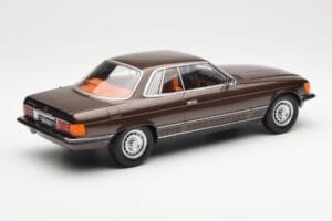 Mercedes 500 SLC C107 Καφέ KK-Scale 1:18 180851 Μέταλλο - εικόνα 2 από 6