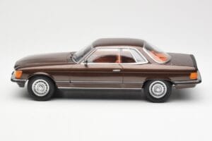 Mercedes 500 SLC C107 Καφέ KK-Scale 1:18 180851 Μέταλλο - εικόνα 3 από 6