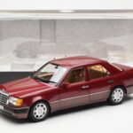 Mercedes 500E W124 Κόκκινο Metallic Έκδοση Αντιπροσώπου Norev 1:18 B66040699 - image 8 of 8