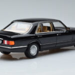 Mercedes 560 SEL W126 Μαύρο Norev 1:18 - image 3 of 7