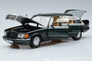 Mercedes 560 SEL W126 Σκούρο Πράσινο Μεταλλικό Norev 1:18 B66040682 Μέταλλο - εικόνα 2 από 7