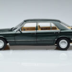 Mercedes 560 SEL W126 Σκούρο Πράσινο Μεταλλικό Norev 1:18 - image 4 of 7