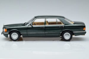 Mercedes 560 SEL W126 Σκούρο Πράσινο Μεταλλικό Norev 1:18 B66040682 Μέταλλο - εικόνα 4 από 7