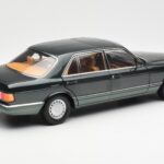 Mercedes 560 SEL W126 Night Πράσινο Μεταλλικό Dealer Edition Norev 1:18 B66040626 - image 3 of 8