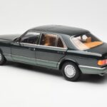 Mercedes 560 SEL W126 Night Πράσινο Μεταλλικό Dealer Edition Norev 1:18 B66040626 - image 7 of 8