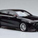 Mercedes A-Class W177 AMG Line Norev 1:18 183861 Μέταλλο - image 5 of 7