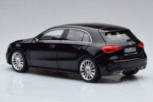 Mercedes A-Class W177 AMG Line Norev 1:18 183861 Μέταλλο - εικόνα 6 από 7