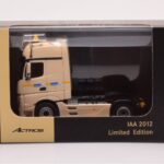 Mercedes Actros Gigaspace IAA 2012 Ταξί NZG 1:50 - image 4 of 4