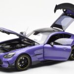 Mercedes AMG GT Black Series Μωβ Asia Exclusive Norev 1:18 - image 2 of 8