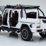 Mercedes Brabus G800 W464 Adventure XLP Polar Λευκό Almost Real 1:18 - image 5 of 8