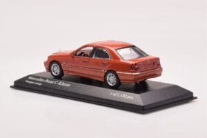 Mercedes C-Class W202 C240 Πορτοκαλί Μεταλλικό Minichamps 1:43 430037000 Μέταλλο - εικόνα 3 από 4