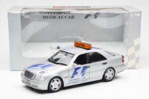 Mercedes C-Class W202 AMG Medical Car F1 1997 UT Models 1:18 26106 Μέταλλο - εικόνα 6 από 6