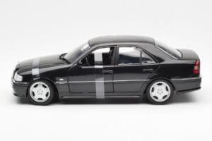 Mercedes C-Class W202 C36 AMG Μαύρο Μεταλλικό UT Models 1:18 26102 Μέταλλο - εικόνα 3 από 6