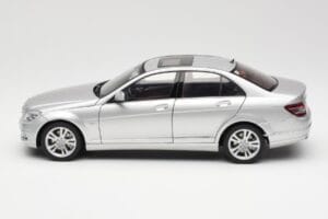Mercedes C-Class W204 Avantgarde Ασημί AUTOart 1:18 B66962368 Μέταλλο - εικόνα 4 από 8