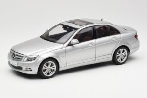 Mercedes C-Class W204 Avantgarde Ασημί AUTOart 1:18 B66962368