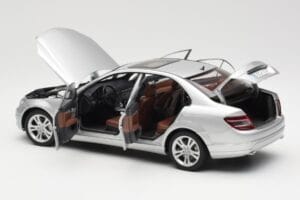 Mercedes C-Class W204 Avantgarde Ασημί AUTOart 1:18 B66962368 Μέταλλο - εικόνα 5 από 8