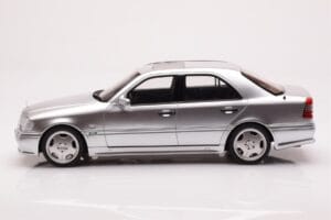 Mercedes C36 AMG W202 Ασημί Otto 1:18 OT443 Ρητίνη - εικόνα 3 από 6