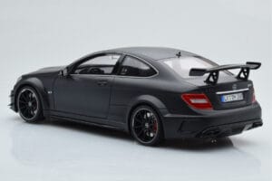 Mercedes C63 AMG W204 Black Series Ματ Μαύρο GT Spirit 1:18 GT843 Ρητίνη - εικόνα 5 από 6