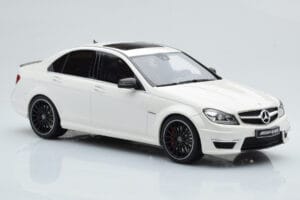Mercedes C63 AMG W204 Λευκό GT Spirit 1:18 GT166 Ρητίνη - εικόνα 4 από 6