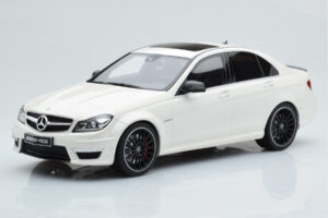 Mercedes C63 AMG W204 Λευκό GT Spirit 1:18