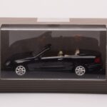 Mercedes CLK A209 Καμπριολέ Obsidian Μαύρο Μεταλλικό Minichamps 1:43 - image 4 of 4
