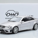 Mercedes CLK63 AMG C209 Coupe Ασημί Otto 1:18 - image 6 of 6