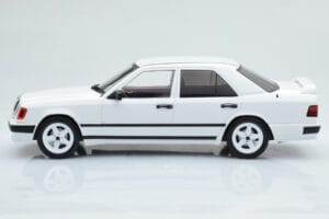 Mercedes E-Class W124 Tuning Λευκό MCG 1:18 MCG18343 Μέταλλο - εικόνα 3 από 6