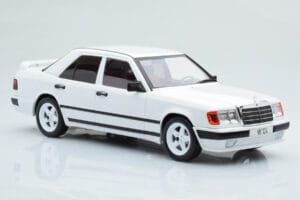 Mercedes E-Class W124 Tuning Λευκό MCG 1:18 MCG18343 Μέταλλο - εικόνα 4 από 6