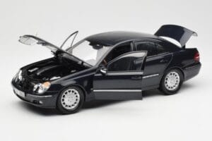 Mercedes E-Class W211 Μπλε Metallic Kyosho 1:18 B66962147 Μέταλλο - εικόνα 2 από 8