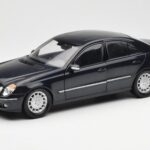 Mercedes E-Class W211 Μπλε Metallic Kyosho 1:18 B66962147