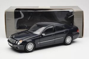 Mercedes E-Class W211 Μπλε Metallic Kyosho 1:18 B66962147 Μέταλλο - εικόνα 8 από 8