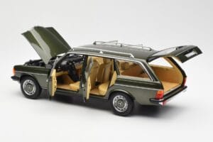 Mercedes 230T W123 T-Model Πράσινο Μεταλλικό Norev 1:18 183730 Μέταλλο - εικόνα 5 από 8