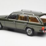 Mercedes 230T W123 T-Model Πράσινο Μεταλλικό Norev 1:18 183730 - image 7 of 8