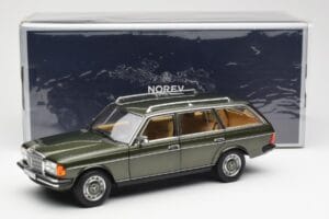 Mercedes 230T W123 T-Model Πράσινο Μεταλλικό Norev 1:18 183730 Μέταλλο - εικόνα 8 από 8