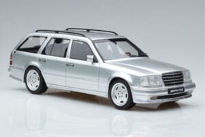 Mercedes E36 AMG S124 Ασημί Otto 1:18 OT889 Ρητίνη - εικόνα 4 από 6