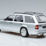 Mercedes E36 AMG S124 Ασημί Otto 1:18 OT889 Ρητίνη - image 5 of 6