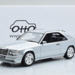 Mercedes E36 AMG C124 Coupe Ασημί Otto 1:18 - image 6 of 6