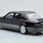 Mercedes E60 AMG W124 Μαύρο Otto 1:18 - image 5 of 6
