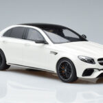 Mercedes AMG E63 S W213 Λευκό GT Spirit 1:18 - image 4 of 6