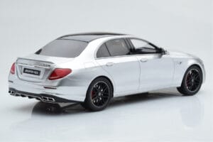 Mercedes AMG E63 S W213 Ασημί GT Spirit 1:18 GT230 Ρητίνη - εικόνα 2 από 6