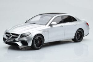 Mercedes AMG E63 S W213 Ασημί GT Spirit 1:18