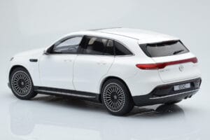 Mercedes EQC 400 Diamond Λευκό NZG 1:18 B66963756 Μέταλλο - εικόνα 7 από 8