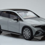 Mercedes EQE SUV X294 AMG Line Alpine Γκρι NZG 1:18 - image 6 of 8