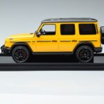 Mercedes AMG G63 W463 Κίτρινο MotorHelix 1:18 MH018 Y Ρητίνη - image 3 of 7