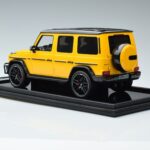 Mercedes AMG G63 W463 Κίτρινο MotorHelix 1:18 MH018 Y Ρητίνη - image 5 of 7