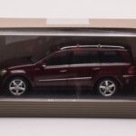 Mercedes GL X164 Καρνεόλ Κόκκινο Minichamps 1:43 - image 4 of 4