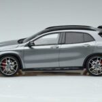 Mercedes AMG GLA 45 X156 Έκδοση Αντιπροσώπου GT Spirit 1:18 B66960467 Ρητίνη - image 3 of 6