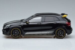 Mercedes AMG GLA45 X156 Κίτρινο Night Edition GT Spirit 1:18 B66960469 Ρητίνη - εικόνα 3 από 6