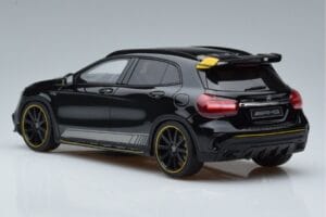 Mercedes AMG GLA45 X156 Κίτρινο Night Edition GT Spirit 1:18 B66960469 Ρητίνη - εικόνα 5 από 6