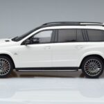 Mercedes AMG GLS63 X166 Λευκό GT Spirit 1:18 B66965709 Ρητίνη - image 3 of 6